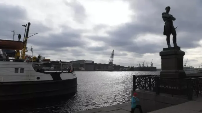 sanktpeterburg stroit most cherez nevu dlya shirotnoj magistrali-todey-ru-0