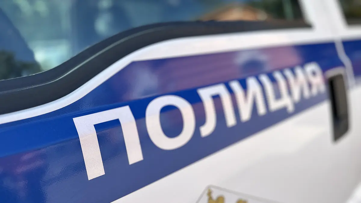 Девушка в нижнем белье бросалась под машины в Оренбурге