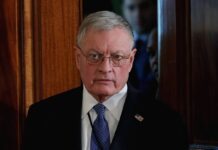 В команде Трампа отреагировали на шокирующее убийство российского генерала 06868cd0-75e8-4357-b997-78212cdb3dca-67b65d36