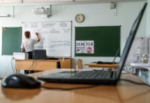 Перспективы трансформации системы школьных выпускных экзаменов в России 29a8b41a-f6c5-4432-aa08-7435934b83a5-67a5fc84