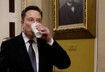 Илон Маск отказался от номинации "Человек года" 3264f99f-340f-4210-8880-516f5f2e47d6-67aad09e