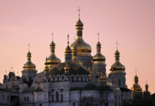 Кулинарное шоу в святой обители: РПЦ возмущена кощунственным действом в Киево-Печерской лавре 71af2eae-5c90-4307-a6cf-287dfaf626cf-67b3694e