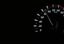 Оперативное задержание угонщика Range Rover во Владивостоке 38376713-eba2-4a05-8b4f-ec1128035223-67da8702