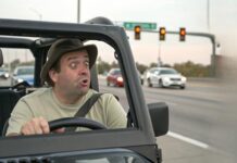 Образцовый поступок крымского инспектора ГИБДД 82e05377-8e2c-4e6c-829e-ca4b37f9183f-67dd581a