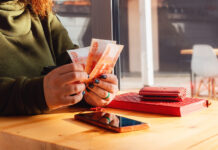 Новая инициатива поощрения бдительных граждан в борьбе с мошенничеством 8780a4a6-9fc1-4405-ae23-83217d6d2f47-67daa7b8