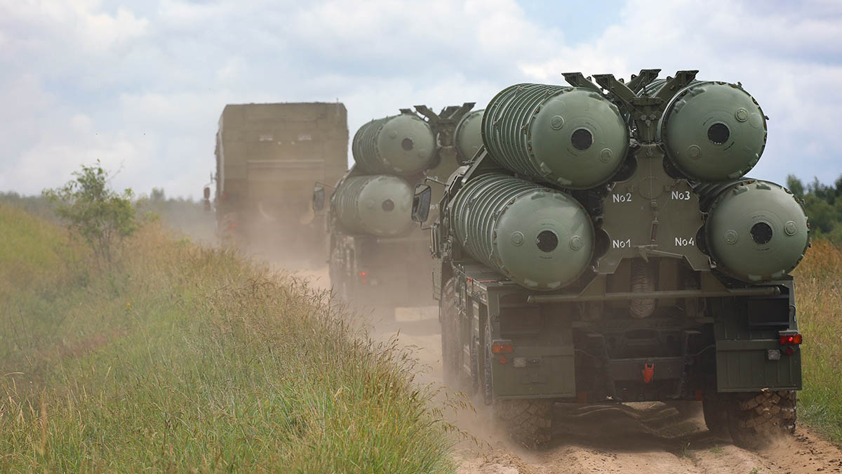 Shot: Над Ростовом-на-Дону прозвучало несколько выстрелов