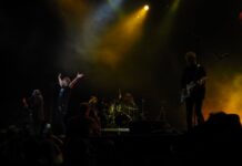 Группа Би-2 триумфально возвращается на большую сцену e153c9e3-b1b8-4b1d-8d64-345ea53f7fb5-67eba2c6