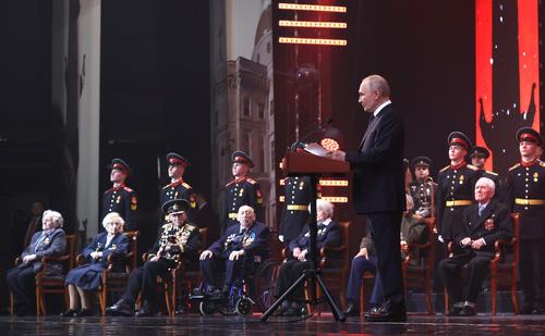 Путин: блокада Ленинграда — в одном ряду чудовищных преступлений, как холокост