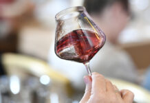 Лучшие крепленые и сладкие вина российского производства 04b19ac5-270c-4d02-a9b5-3287830d50e3-680a41b9