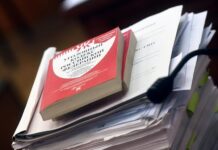 В Кузбассе задержан водитель, совершивший наезд на пешеходов 200abbc4-19fa-4f2e-a100-cb1eadbcd4d4-680a6c4e