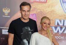 Талантливый победитель шоу Фактор А надеется на помощь семьи Пугачевой 64cd8612-8fc3-440b-b0f0-b0b39ac3d052-67f5326e