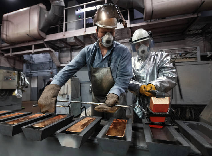 Красноярский завод цветных металлов им. В. Н. Гулидова