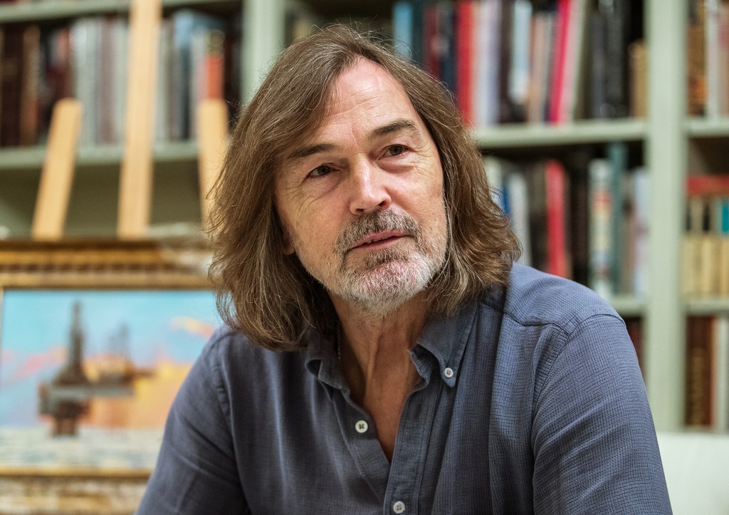 Никас Сафронов