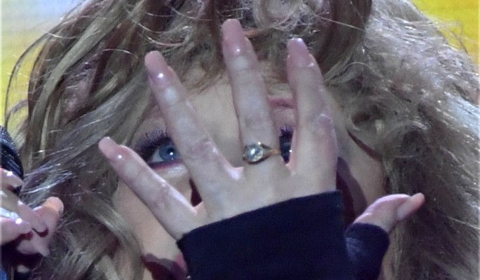 Пугачева высказалась о смерти Моисеева