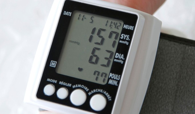 Как снизить давление без лекарств: совет врача