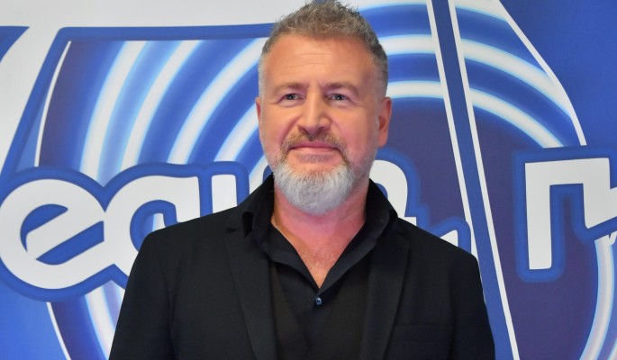 Теперь без Варум: помятый Агутин вышел на связь