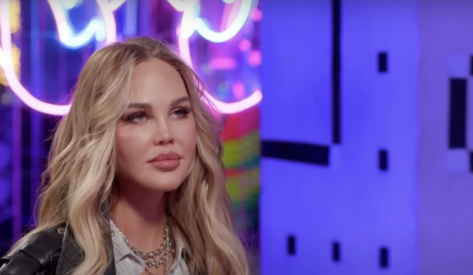 Многодетная Мария Погребняк снова надела свадебное платье