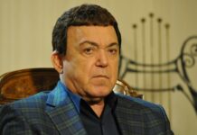 Певица Зара чувствует духовную связь с Иосифом Кобзоном pevicza zara chuvstvuet duhovnuyu svyaz s iosifom kobzonom-obzone-su-174142451000-0