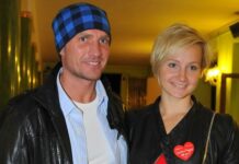 Психолог поддержал семью Костомарова на пути к восстановлению psiholog podderzhal semyu kostomarova na puti k vosstanovleniyu-obzone-su-174163578300-0