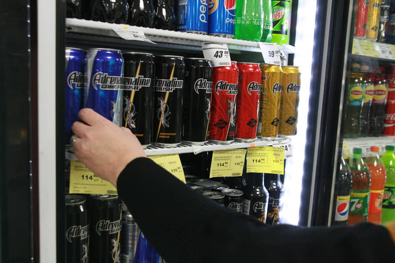 Российский рынок энергетиков сохраняет динамику роста благодаря Wildberries и Ozon-0