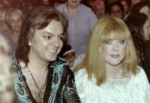 Рядом с Киркоровым была не Пугачева Вовк впервые раскрыла тайну двойника Примадонны ryadom s kirkorovym byla ne pugacheva vovk vpervye raskryla tajnu dvojnika primadonny-obzone-su-174110105000-0