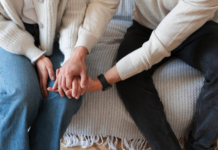 Секреты прочных отношений и ЕМДР-терапия от психолога Елены Дрелих sekrety prochnyh otnoshenij i emdrterapiya ot psihologa eleny drelih-obzone-su-174282601800-0