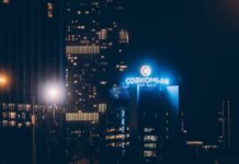 Совкомбанк помогает начать инвестировать с виртуальным миллионом в РФ sovkombank pomogaet nachat investirovat s virtualnym millionom v rf-obzone-su-174281150700-0