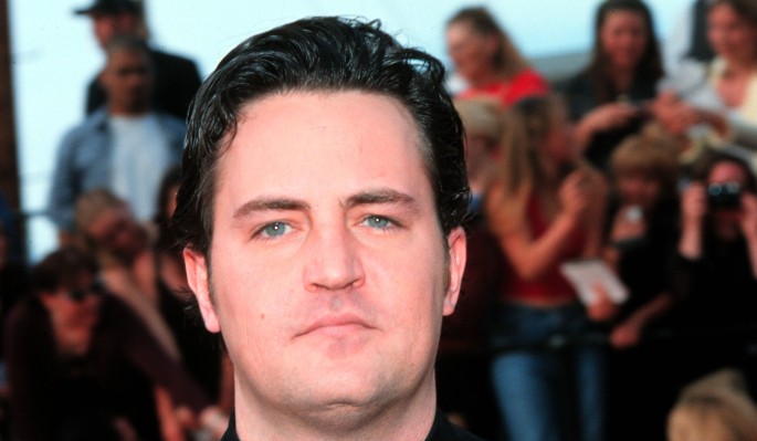 Плачет весь мир: внезапный уход легенды кино связали с секретным посланием