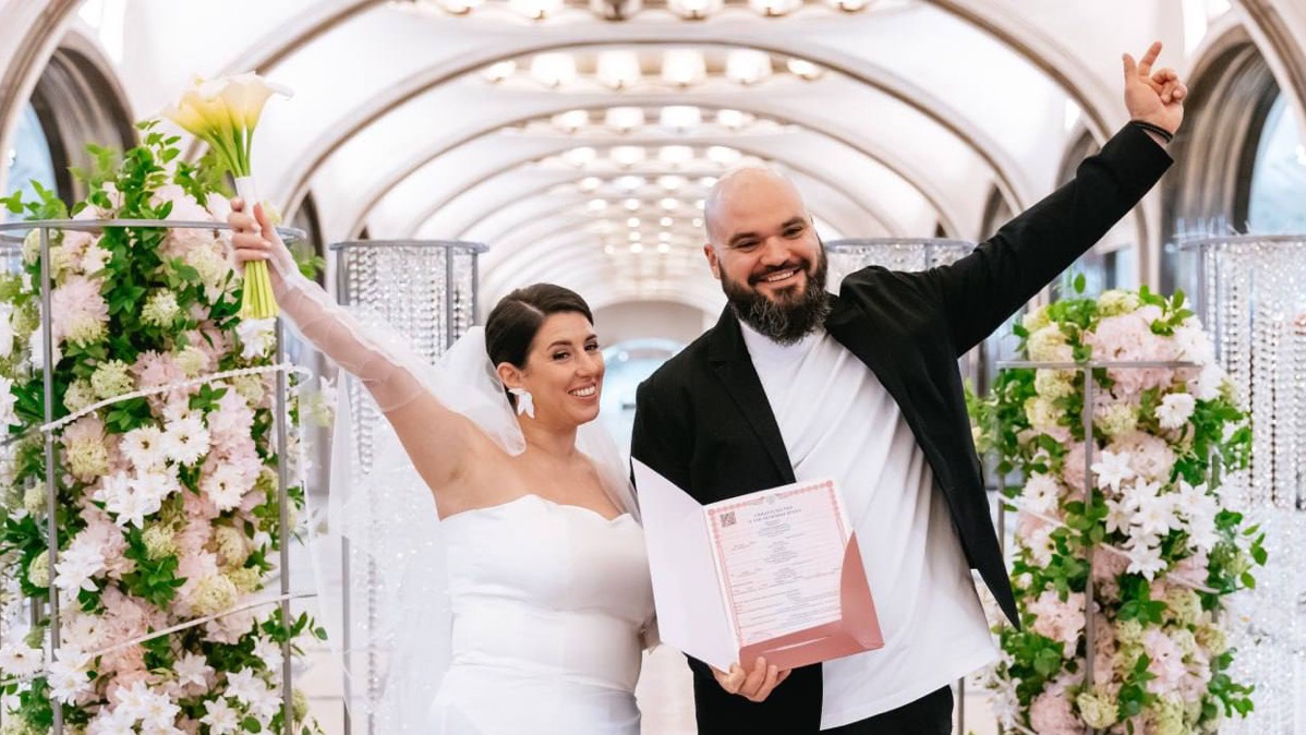 На станции «Маяковская» прошли первые свадебные церемонии