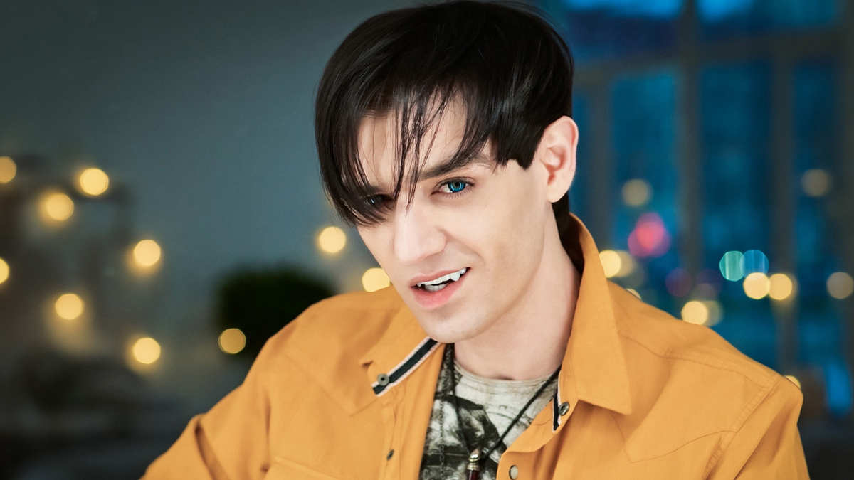 Shot: Экстрасенс Шепс зарабатывает миллионы на продаже осиновых кольев и камней