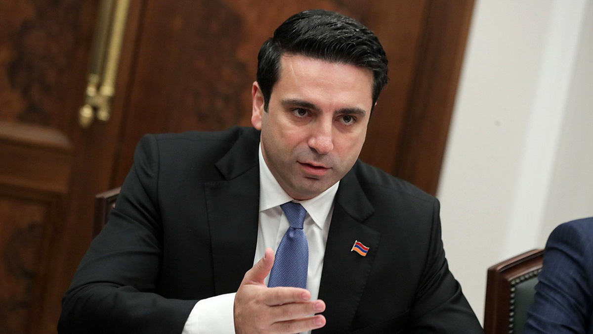 «Не может быть связано»: Симонян не согласился с Каллас из-за слов о параде Победы