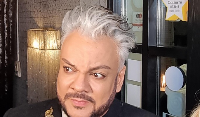 Киркоров может потерять роскошное жилье из-за долгов отца