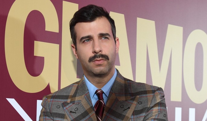 Пропавший с экранов Ургант обратился к народу с призывом о помощи