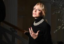 Кристина Орбакайте и Гинтаутас Палуцкас - дуэт в Праге и ультиматум kristina orbakajte i gintautas paluczkas duet v prage i ultimatum-obzone-su-174487745900-0