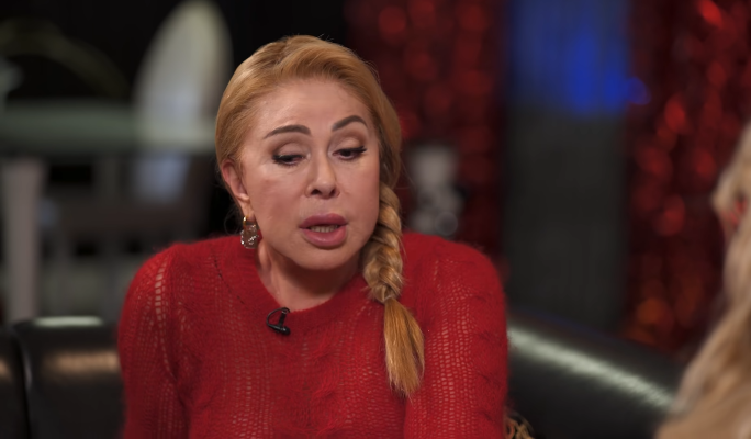 Кто пытается оправдать обвиненную в угрозах расправы над журналисткой Успенскую?