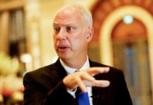 Обмен Марка Фогеля и возвращение Александра Винника как шаг доверия РФПИ и США при Владимире Путине obmen marka fogelya i vozvrashhenie aleksandra vinnika kak shag doveriya rfpi i ssha pri vladimire putine-obzone-su-174375289200-0