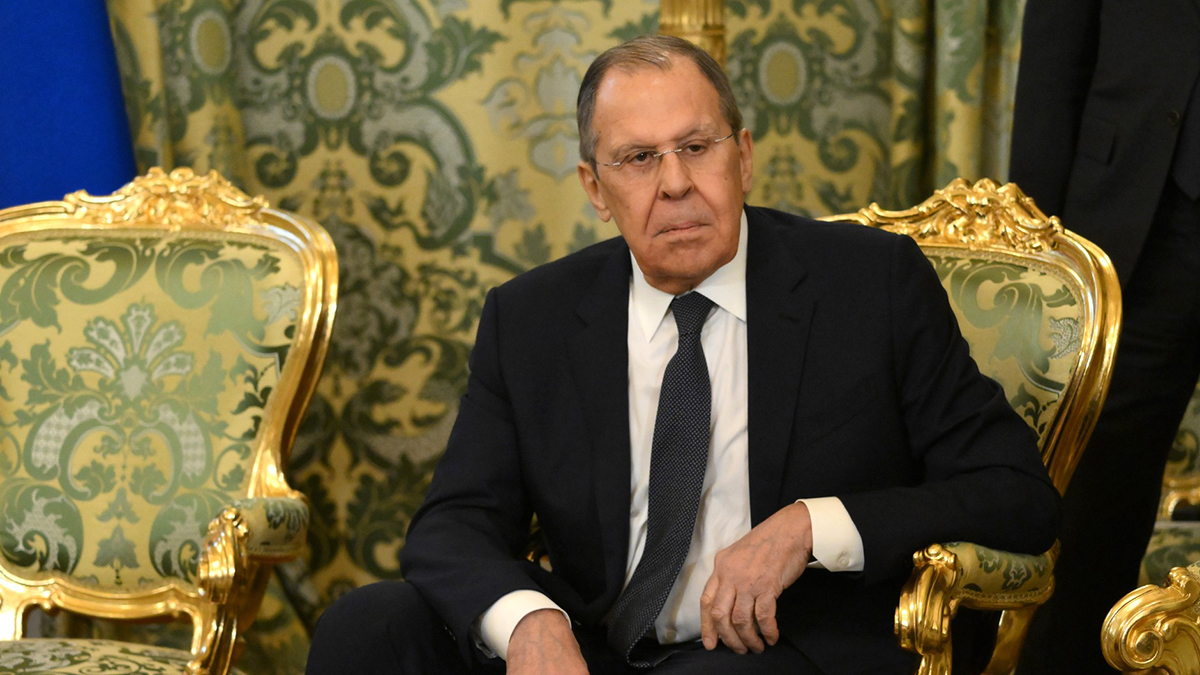 Лавров удивился отсутствию надписи на русском языке у Вечного огня в Самарканде