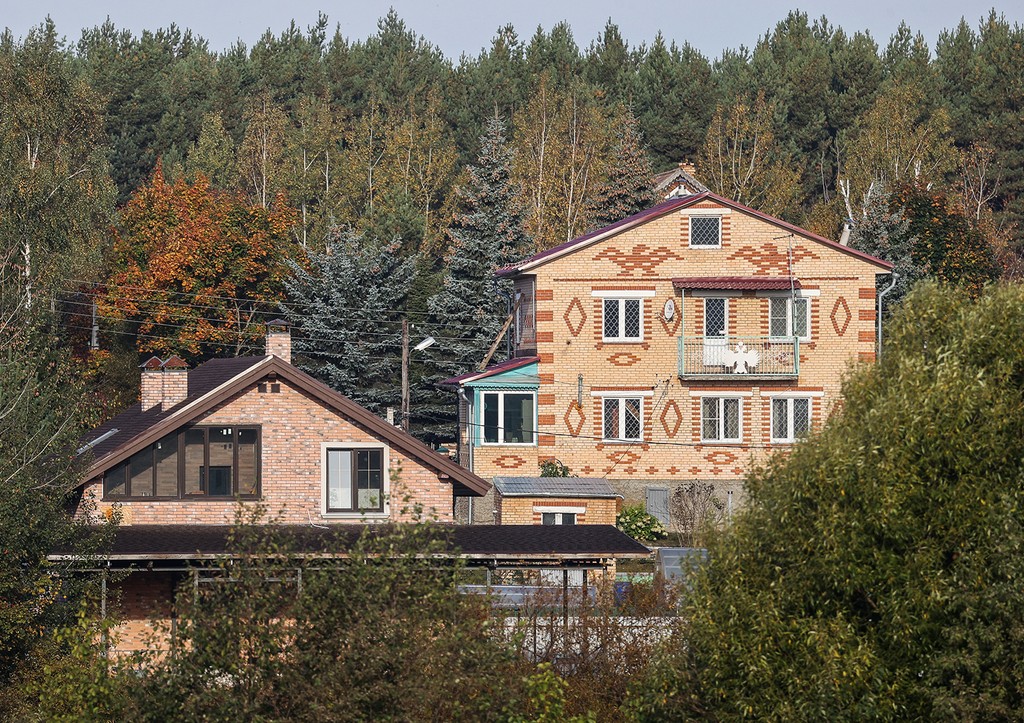 Адвокат объяснил, как избежать исков в суд от соседей по участку