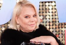 Яна Поплавская восхитила зрителей, обратив внимание на гонорары Агутина и Баскова yana poplavskaya voshitila zritelej obrativ vnimanie na gonorary agutina i baskova-obzone-su-174467734300-0