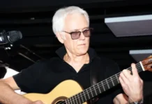 Александр Маршал и Саша Соловьев удивили песней "Речной вокзал" после успеха "Белый пепел" aleksandr marshal i sasha solovev udivili pesnej rechnoj vokzal posle uspeha belyj pepel-obzone-su-174765470600-0