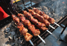 Андрей Мартюшев-Поклад и Вера Гаврилова о секретах полезного шашлыка Фестиваль Русское поле в музее-заповеднике Коломенское