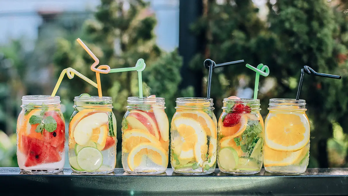 Чем лучше охлаждаться в жару