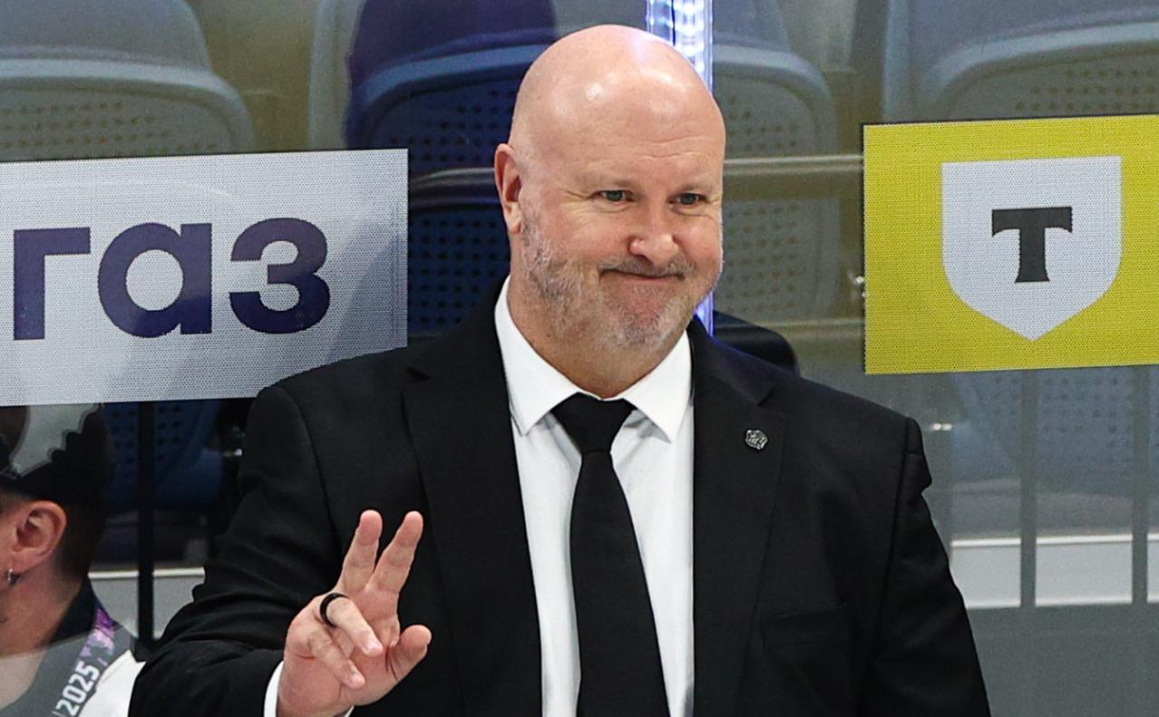 Главный тренер челябинского Трактора Бенуа Гру (Софья Сандурская/ТАСС)