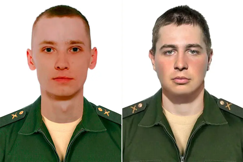 Ефрейтор Дмитрий Маковей и рядовой Денис Пономарёв