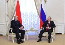 Эксперты России и Беларуси считают, что Александр Лукашенко не продержится до конца года eksperty rossii i belarusi schitayut chto aleksandr lukashenko ne proderzhitsya do koncza goda-obzone-su-174842746800-0