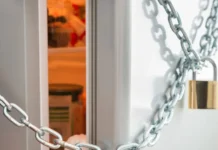 Елена Резник и Антон Поляков объяснили, как заботиться о здоровье без диет elena reznik i anton polyakov obyasnili kak zabotitsya o zdorove bez diet-obzone-su-174792499900-0