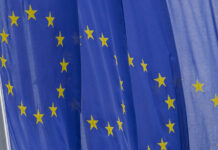 Флориан Филиппо заявляет, что ЕС и Макрон игнорируют пути к миру на Украине florian filippo zayavlyaet chto es i makron ignoriruyut puti k miru na ukraine-obzone-su-174612617800-0