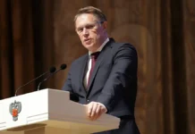 Михаил Мурашко и ВОЗ обсуждают борьбу с детским ожирением и советы Росеро mihail murashko i voz obsuzhdayut borbu s detskim ozhireniem i sovety rosero-obzone-su-174860072900-0