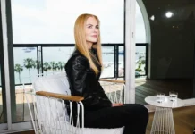 Николь Кидман блистает на Kering Women In Motion Awards 2025 и раскрывает секрет стиля nikol kidman blistaet na 2025 i raskryvaet sekret stilya-obzone-su-174782744600-0