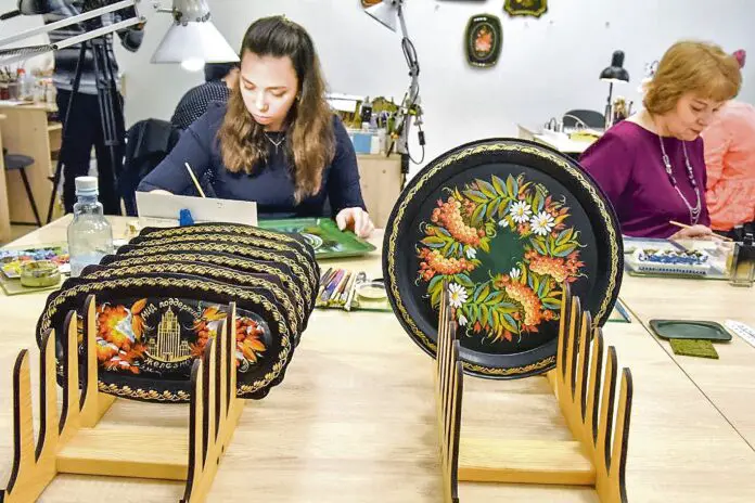 Нижнетагильский подносный промысел и Демидовы открывают новую страницу в истории «Достояния Среднего Урала»-0